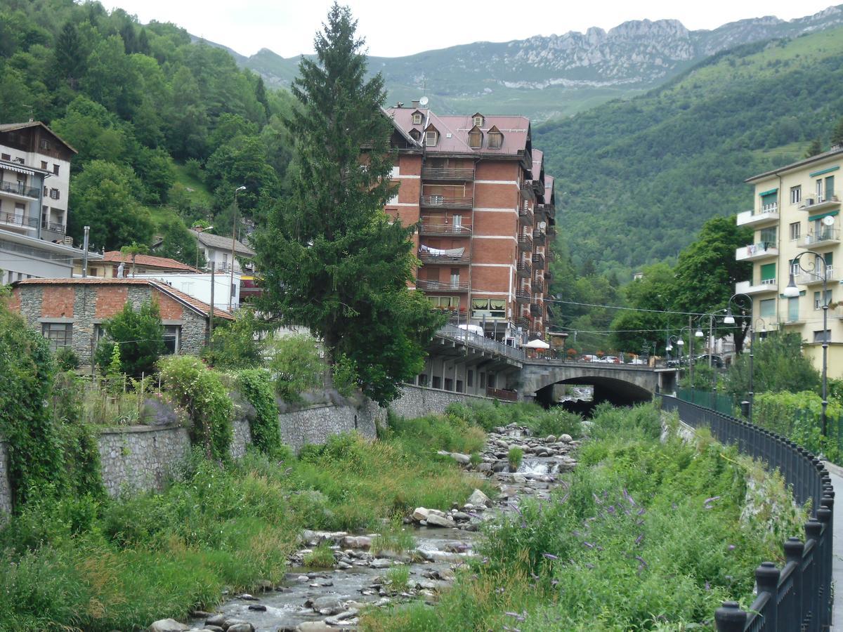 Hotel Dell' Olmo Ormea Bagian luar foto