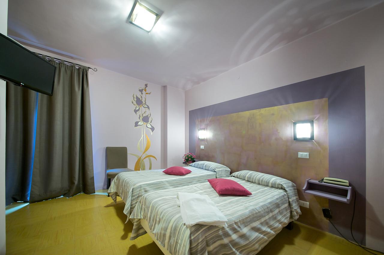 Hotel Dell' Olmo Ormea Bagian luar foto